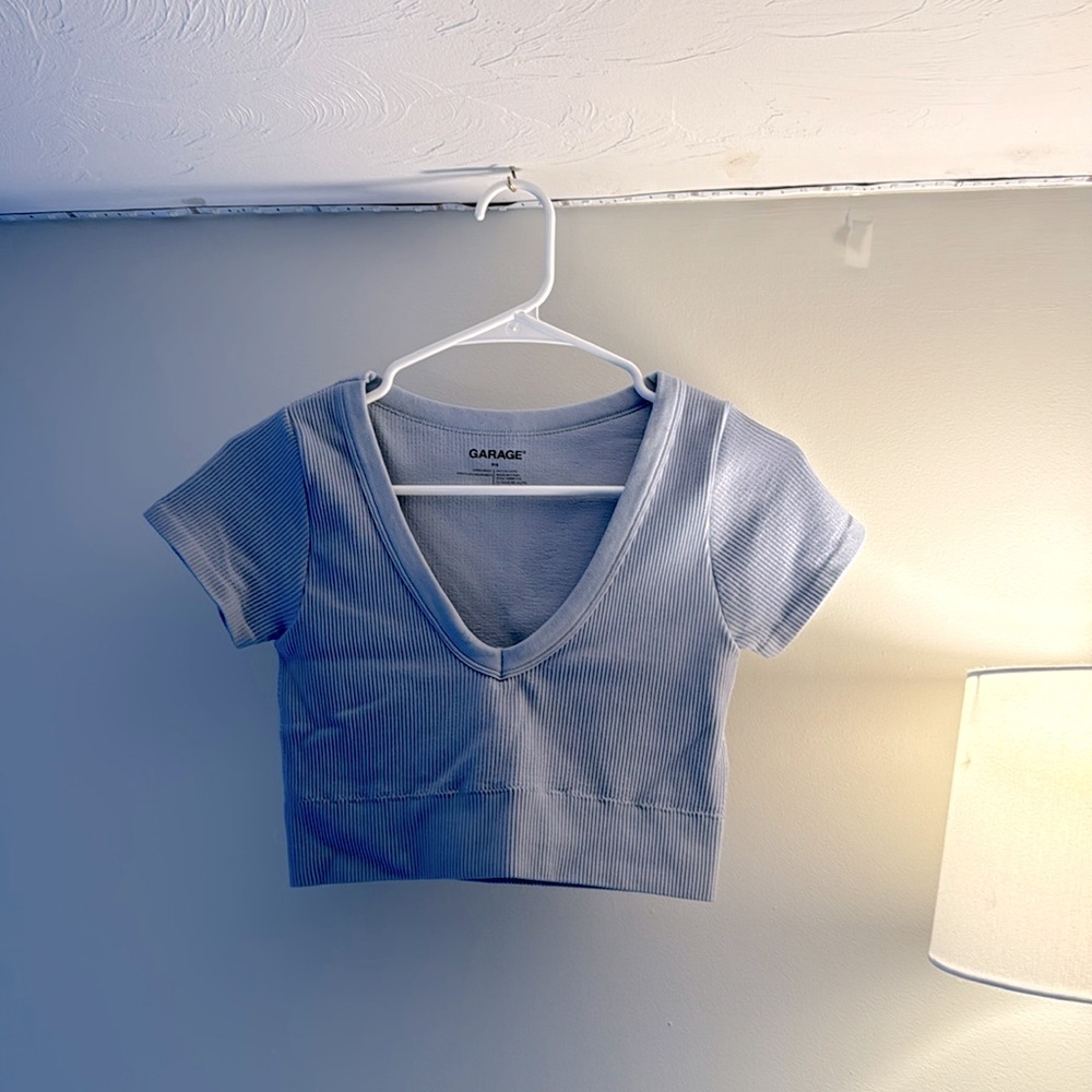Garage Sonia Seamless Plunge Tee